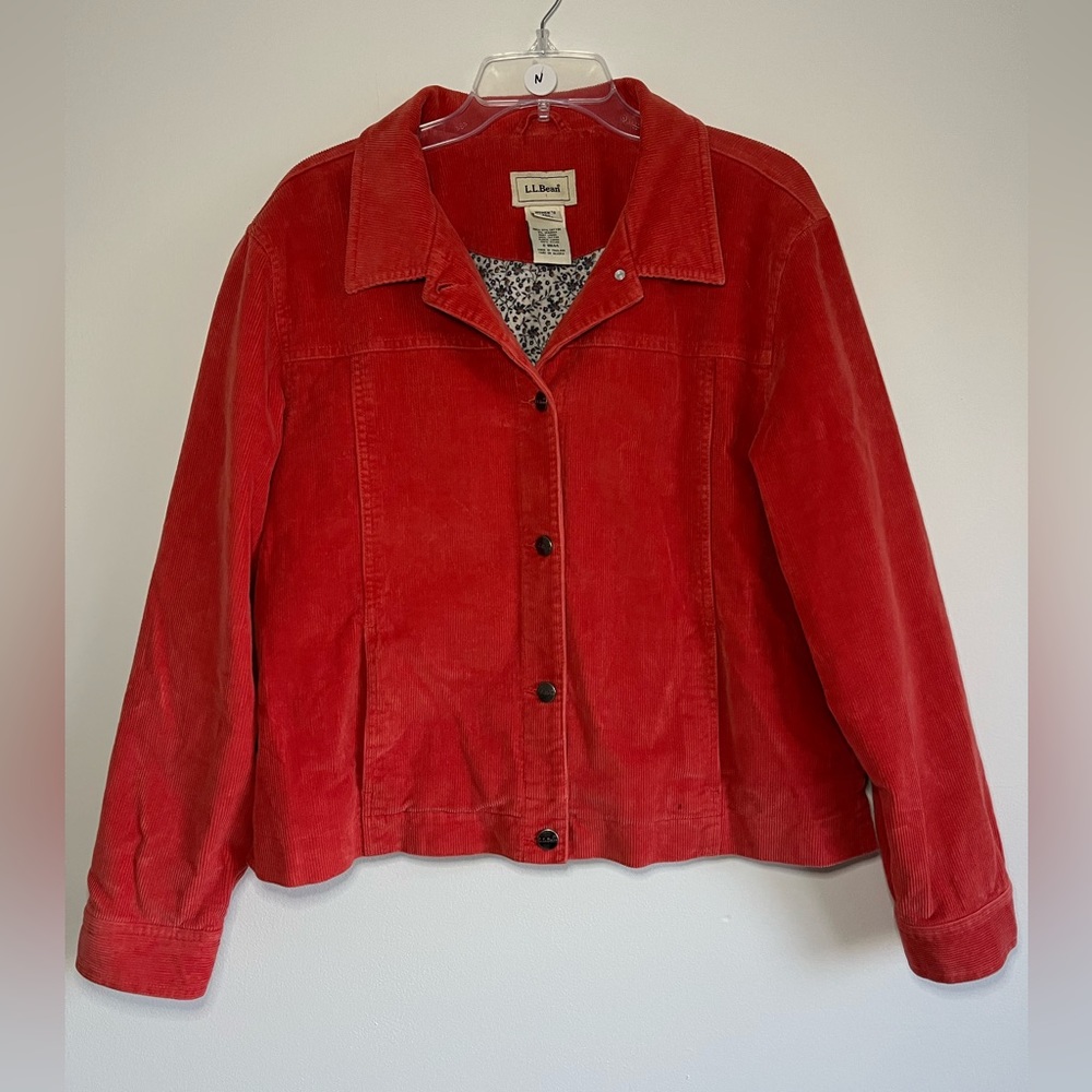 LL Bean. Orange/Red Corduroy Button Down Coat Jacket. Size large.
